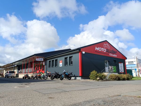 Prodejna Motoslužby Chrudim, Za Pivovarem 951