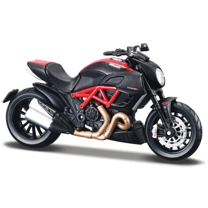 model Ducati Diavel Carbon