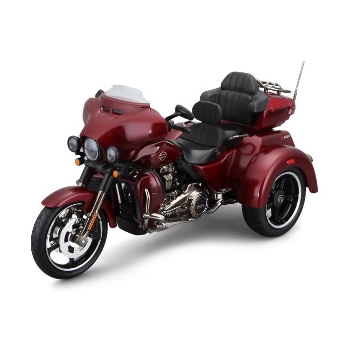 model Harley Davidson CVO Tri Glide