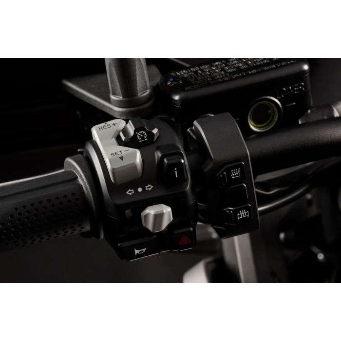 Morbidelli T 1002 V bílá