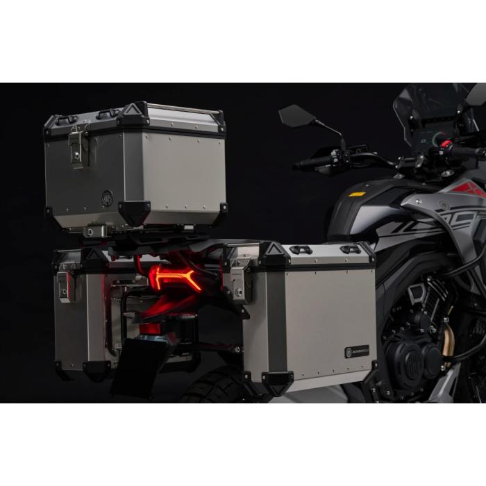 Morbidelli T 1002 V bílá