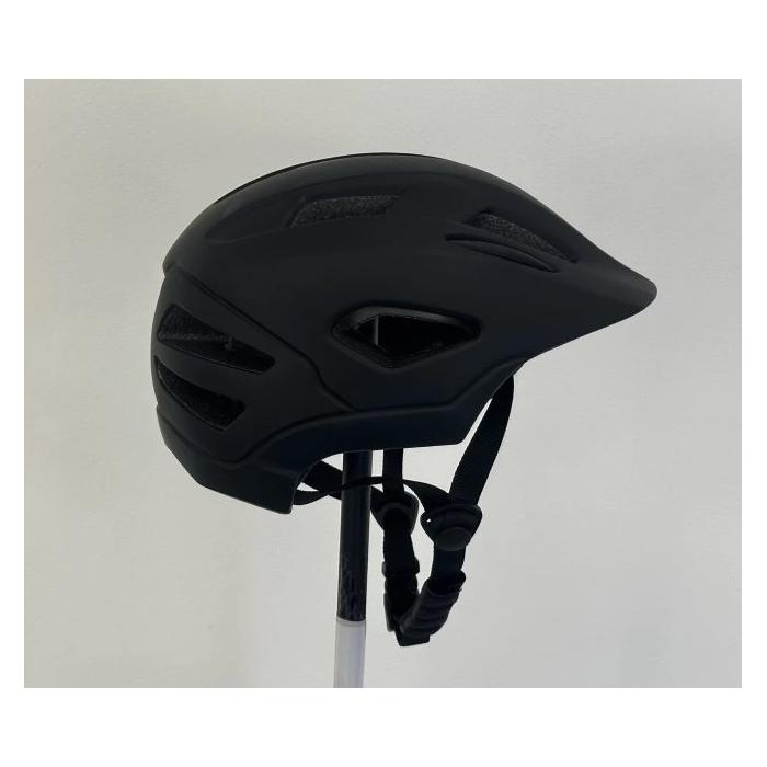 dětská helma na motorku nebo BMX extra lehká, Barva černá