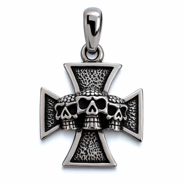 motorkářský přívěšek Maltézský kříž s lebkami