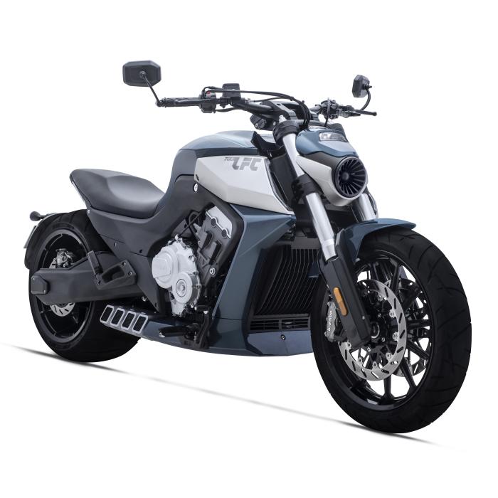 Benda LFC 700 modrá