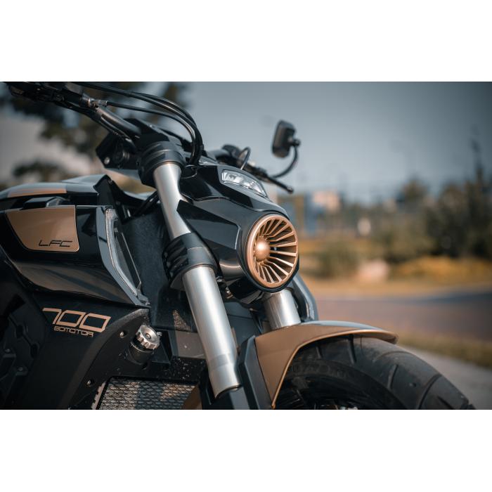 Benda LFC 700 PRO zlatá