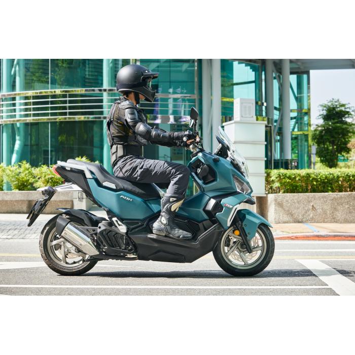 skútr SYM ADX 125 ABS zelená