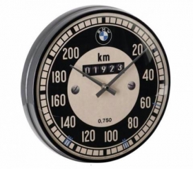 hodiny BMW